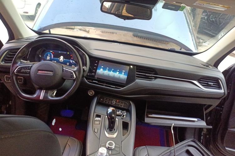 Used Haval F7 2020 1.5T Two-Wheel Drive i-Trend Center Console