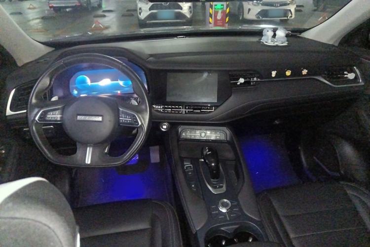 Used Haval F7 2020 1.5T Two-Wheel Drive i-Trend Center Console