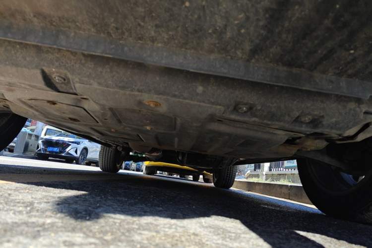 Used Haval F7 2020 2.0T Two-Wheel Drive i-Van Chassis Front