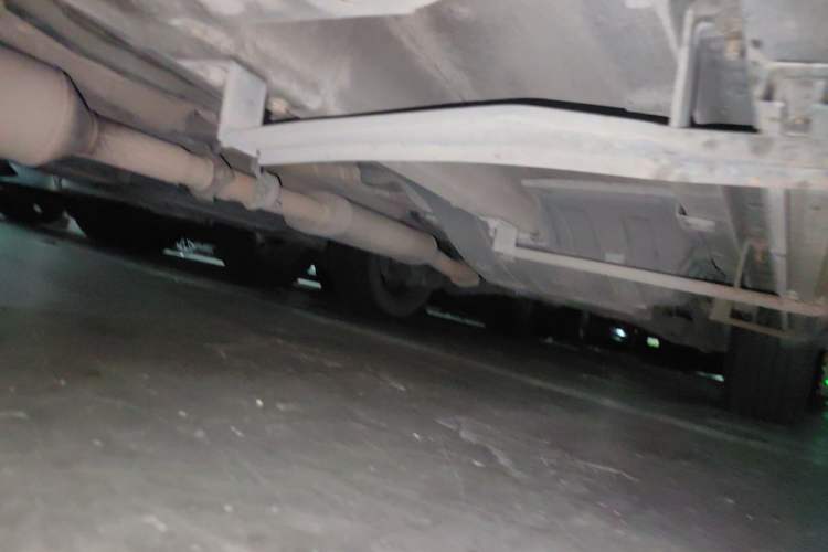 Used Haval F7 2020 2.0T Two-Wheel Drive i-Van Chassis Front Left