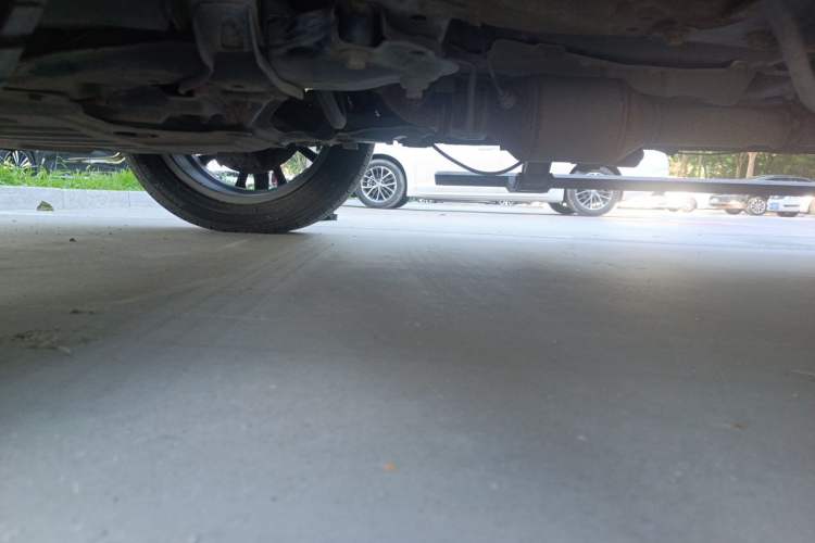 Used Haval F7 2020 2.0T Two-Wheel Drive i-Van Chassis Front Left