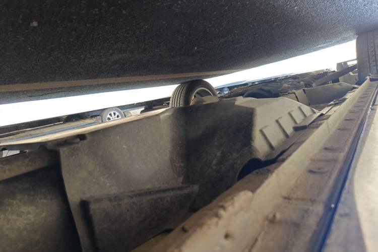 Used Haval F7 2020 2.0T Two-Wheel Drive i-Van Chassis Rear Left