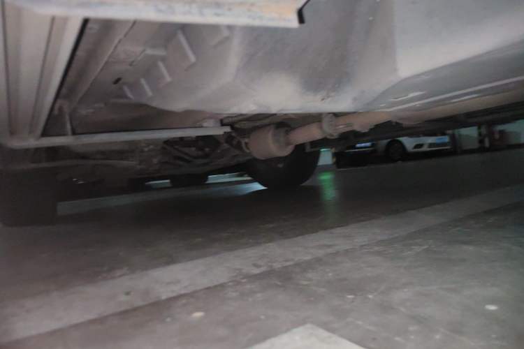 Used Haval F7 2020 2.0T Two-Wheel Drive i-Van Chassis Rear Left