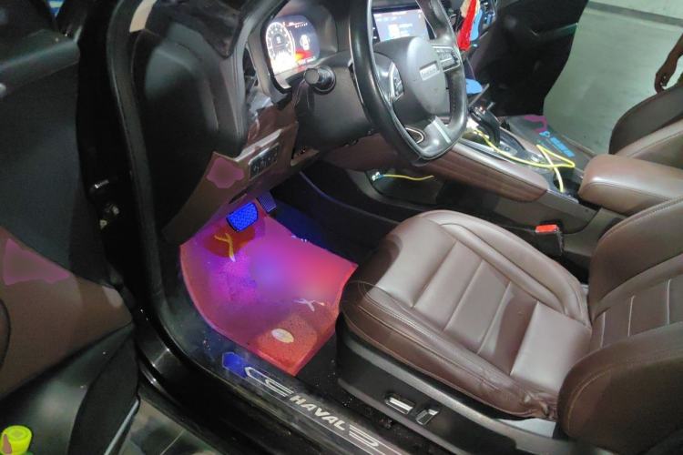 Used Haval F7 2020 2.0T Two-Wheel Drive i-Van Driver Seat