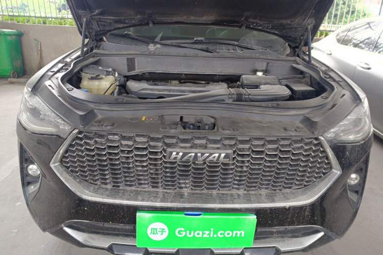 Used Haval F7 2020 2.0T Two-Wheel Drive i-Active Engine Bay