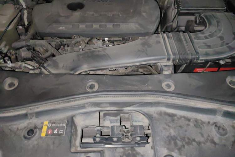 Used Haval F7 2020 2.0T Two-Wheel Drive i-Van Engine Bay