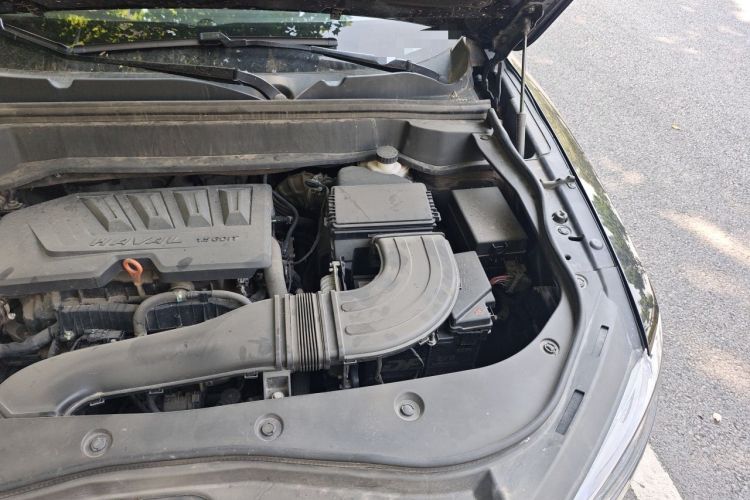 Used Haval F7 2020 1.5T Two-Wheel Drive i-Type Engine Bay Left