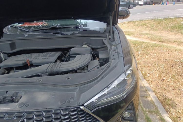 Used Haval F7 2020 1.5T Two-Wheel Drive i-Type Engine Bay Left