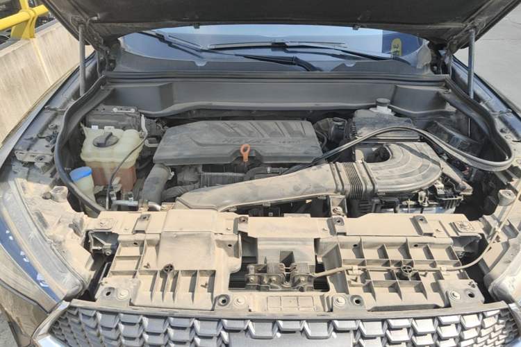 Used Haval F7 2020 1.5T Two-Wheel Drive i-Type Engine Bay