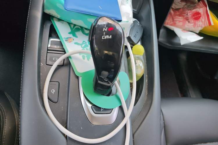Used Haval F7 2020 2.0T Two-Wheel Drive i-Van Gear Lever