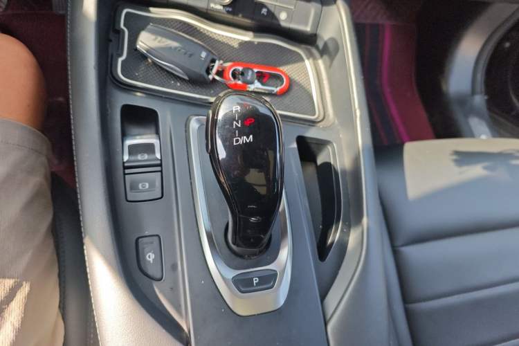 Used Haval F7 2020 1.5T Two-Wheel Drive i-Trend Gear Lever