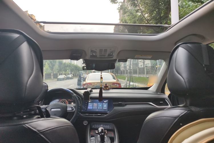 Used Haval F7 2020 2.0T Two-Wheel Drive i-Van Headliner