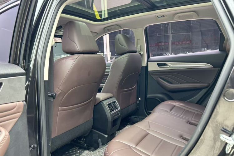 Used Haval F7 2020 2.0T Two-Wheel Drive i-Van Headliner