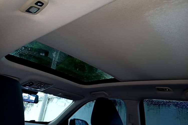 Used Haval F7 2020 2.0T Two-Wheel Drive i-Van Headliner