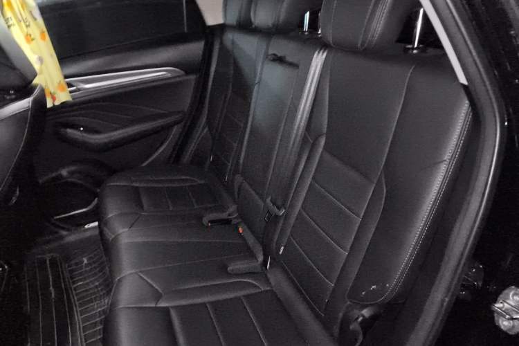 Used Haval F7 2020 1.5T Two-Wheel Drive i-Trend Interior 4