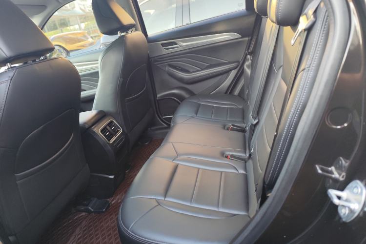 Used Haval F7 2020 2.0T Two-Wheel Drive i-Van Interior 7