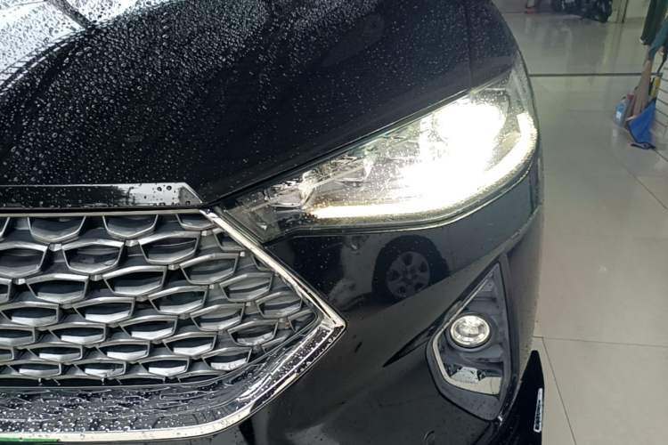 Used Haval F7 2020 2.0T Two-Wheel Drive i-Van Left Front Headlight