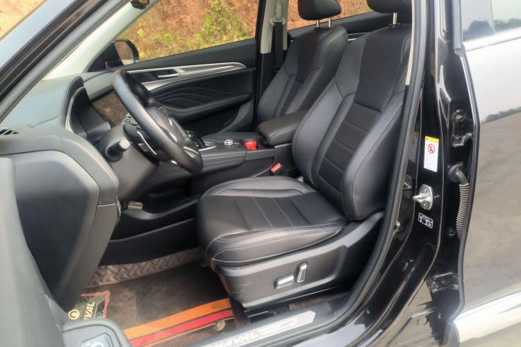 Used Haval F7 2020 2.0T Two-Wheel Drive i-Van Left Front Seat