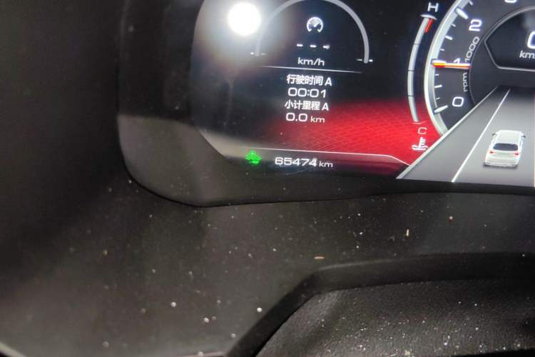 Used Haval F7 2020 2.0T Two-Wheel Drive i-Van Odometer Close Up