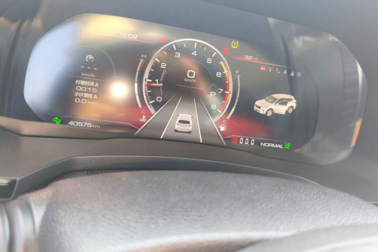 Used Haval F7 2020 1.5T Two-Wheel Drive i-Trend Odometer Close Up