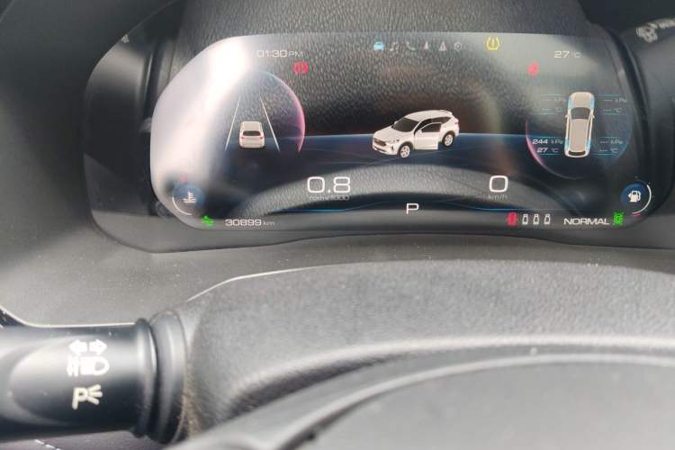Used Haval F7 2020 1.5T Two-Wheel Drive i-Trend Odometer Close Up