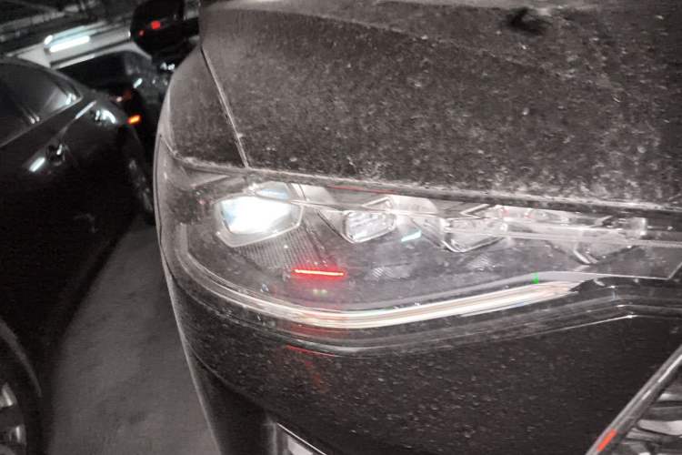 Used Haval F7 2020 1.5T Two-Wheel Drive i-Trend Right Front Headlight
