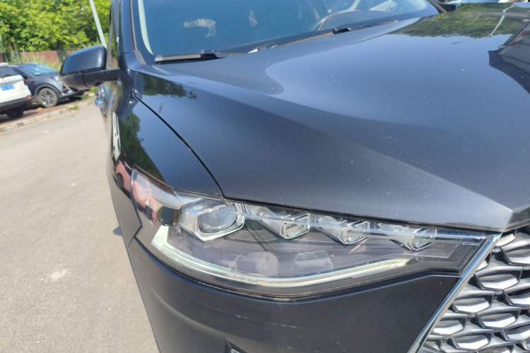 Used Haval F7 2020 1.5T Two-Wheel Drive i-Trend Right Front Headlight