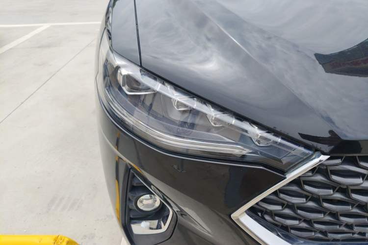 Used Haval F7 2020 1.5T Two-Wheel Drive i-Trend Right Front Headlight