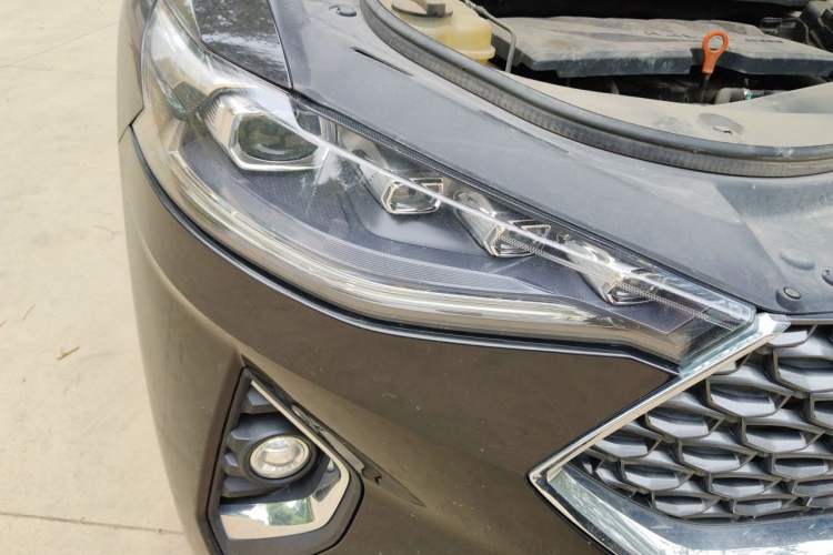 Used Haval F7 2020 1.5T Two-Wheel Drive i-Trend Right Front Headlight