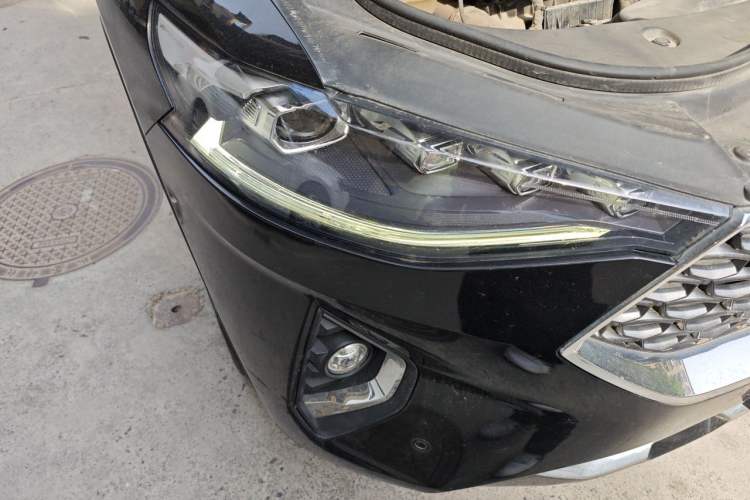 Used Haval F7 2020 1.5T Two-Wheel Drive i-Trend Right Front Headlight