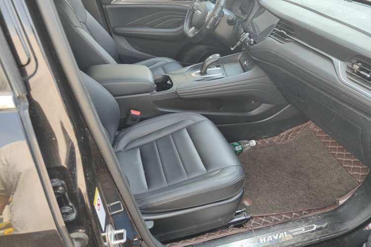 Used Haval F7 2020 1.5T Two-Wheel Drive i-Type Right Front Seat
