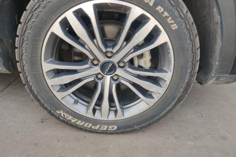 Used Haval F7 2020 2.0T All-Wheel Drive iJoy Right Front Wheel Hub