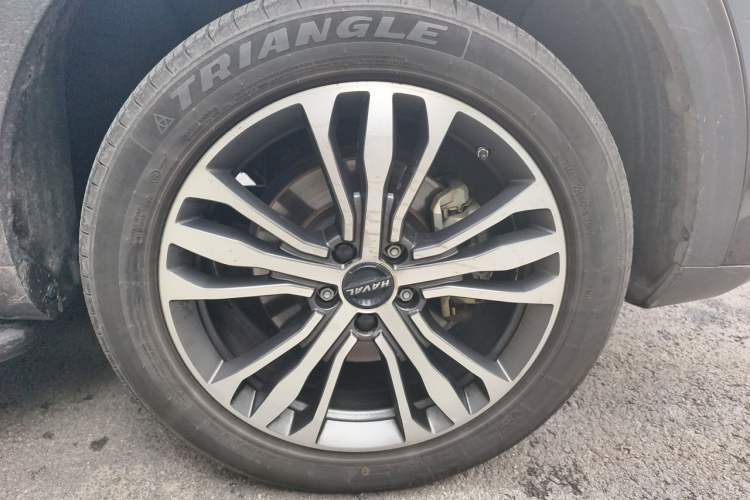Used Haval F7 2020 2.0T Two-Wheel Drive i-Van Right Front Wheel Hub