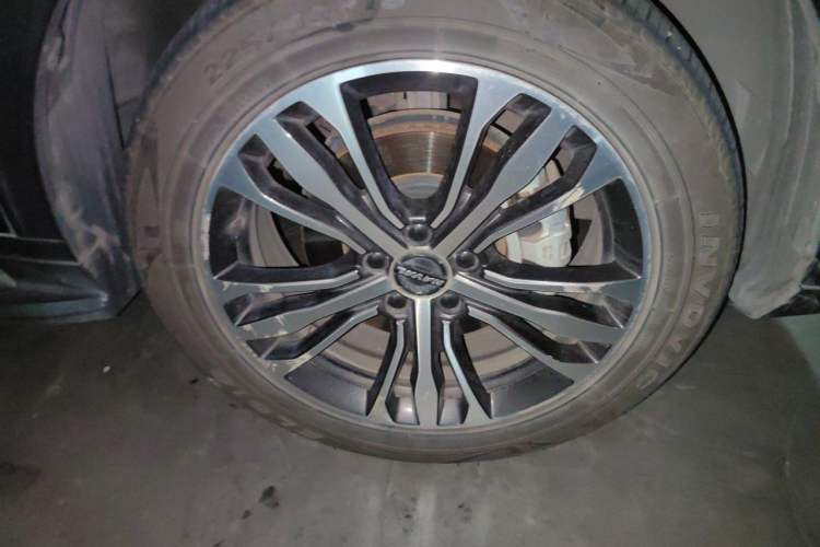 Used Haval F7 2020 2.0T Two-Wheel Drive i-Van Right Front Wheel Hub