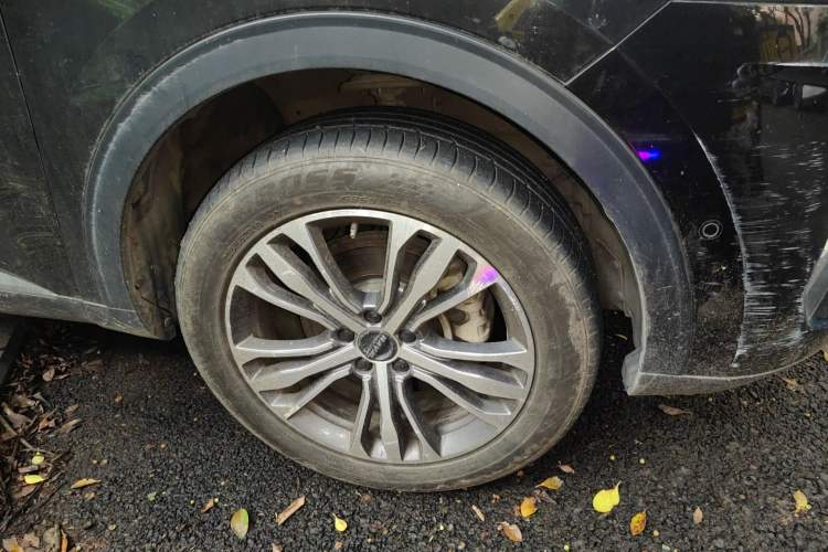 Used Haval F7 2020 2.0T All-Wheel Drive iJoy Right Front Wheel Hub