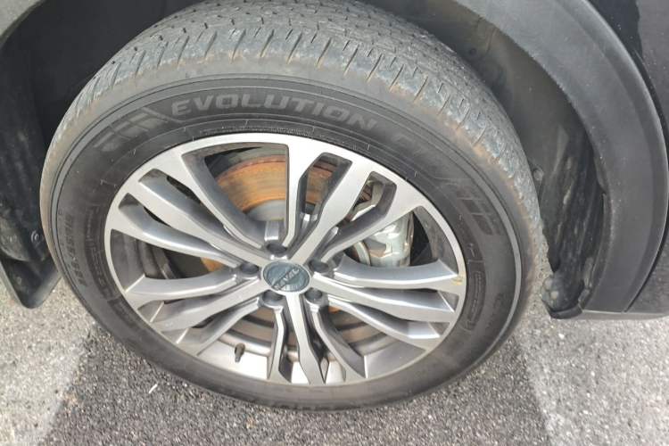 Used Haval F7 2020 2.0T All-Wheel Drive iJoy Right Front Wheel Hub