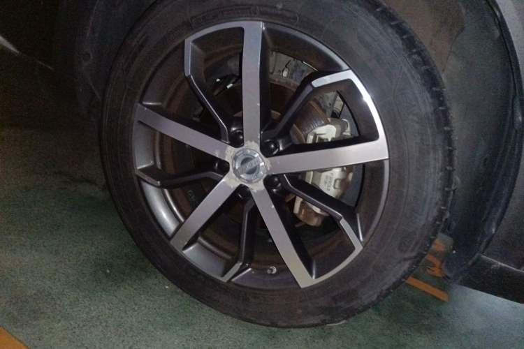 Used Haval F7 2020 1.5T Two-Wheel Drive i-Trend Right Front Wheel Hub