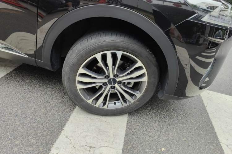 Used Haval F7 2020 2.0T Two-Wheel Drive i-Van Right Front Wheel Hub