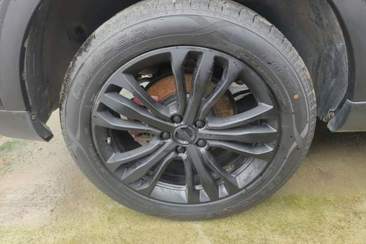 Used Haval F7 2020 2.0T Two-Wheel Drive i-Van Right Rear Wheel Hub