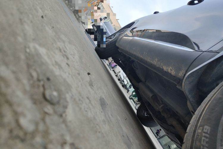 Used Haval F7 2020 1.5T Two-Wheel Drive i-Type Right Side Sill
