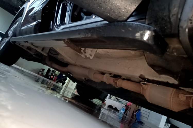 Used Haval F7 2020 2.0T Two-Wheel Drive i-Van Right Side Sill