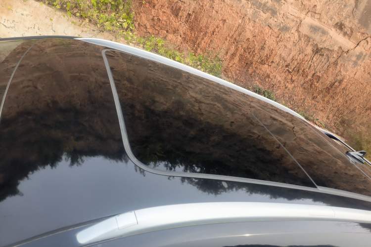 Used Haval F7 2020 2.0T Two-Wheel Drive i-Van Roof