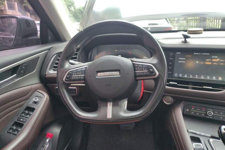 Used Haval F7 2020 2.0T Two-Wheel Drive i-Van Steering Wheel