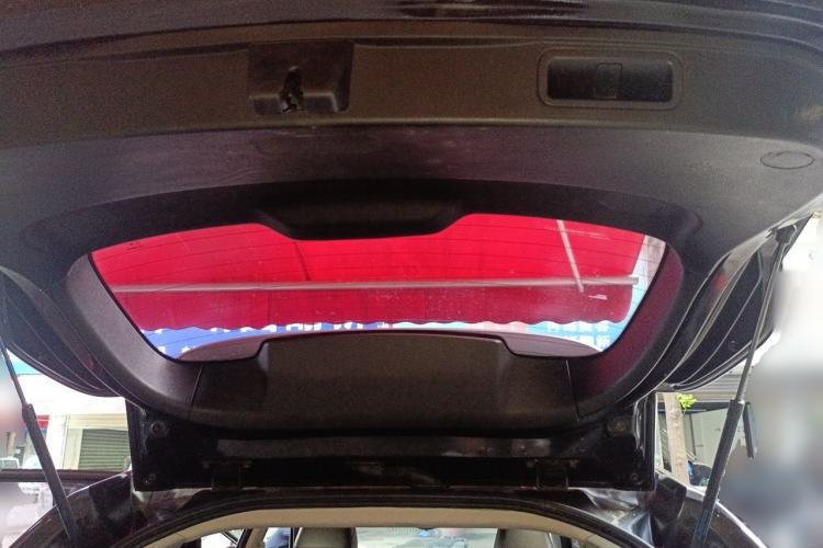 Used Haval F7 2020 1.5T Two-Wheel Drive i-Trend Trunk