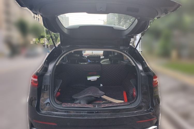 Used Haval F7 2020 2.0T Two-Wheel Drive i-Van Trunk