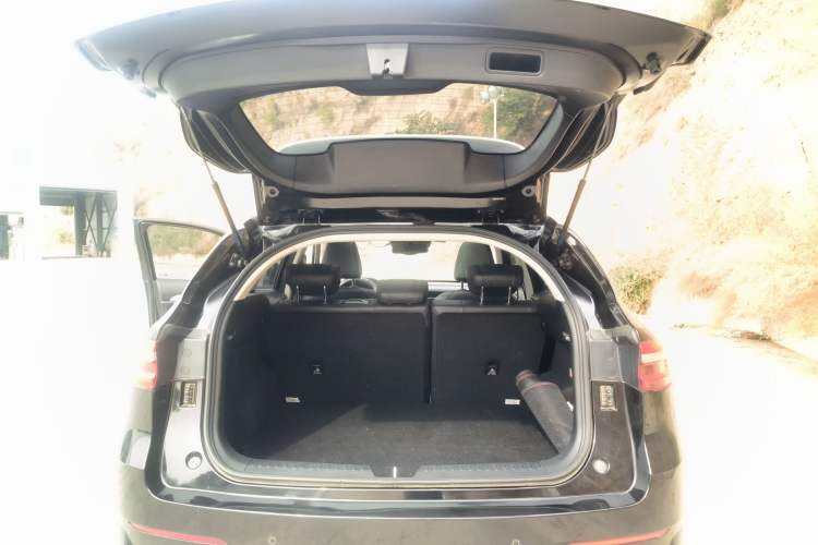 Used Haval F7 2020 2.0T Two-Wheel Drive i-Van Trunk