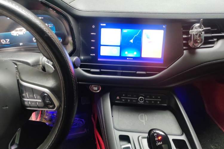 Used Haval F7 2020 2.0T All-Wheel Drive iJoy Audio And AC Panel