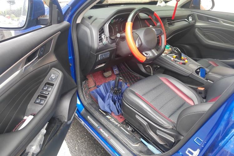 Used Haval F7 2020 1.5T Two-Wheel Drive iCool Driver Seat