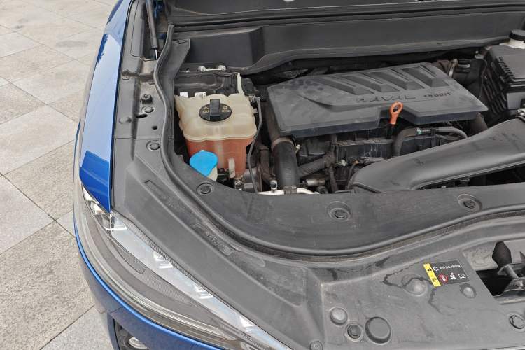 Used Haval F7 2020 1.5T Two-Wheel Drive i-Trend Engine Bay Right