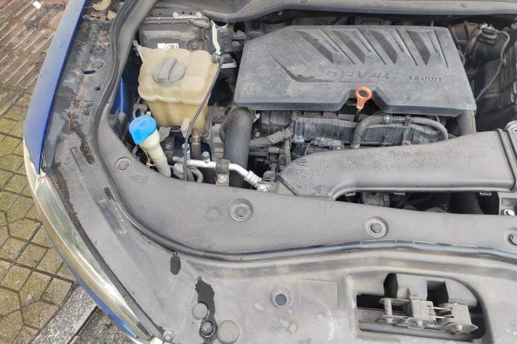 Used Haval F7 2020 1.5T Two-Wheel Drive iCool Engine Bay Right